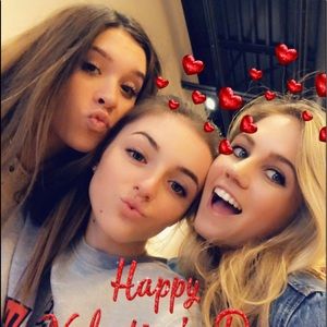 Meet your Posher, Alli